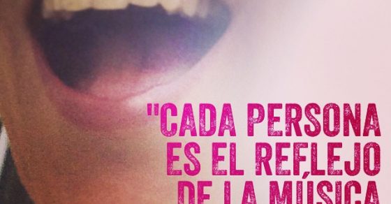 "Cada persona es el reflejo de la música que escucha." J. Lennon - Roser Amills, escritora mallorquina