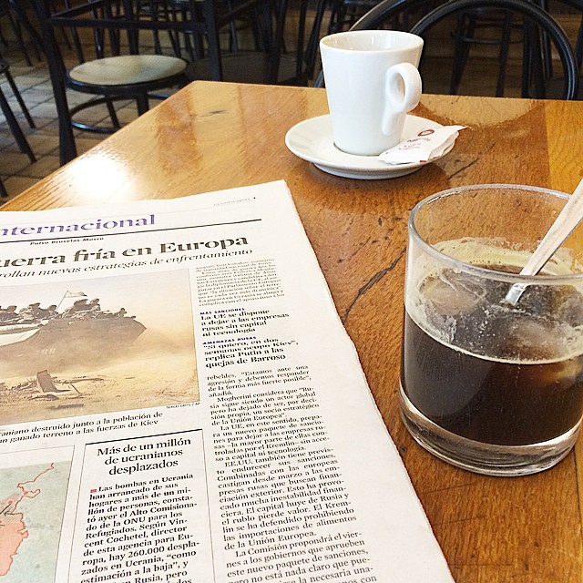 Desayuno Con La Vanguardia Bar El Roure