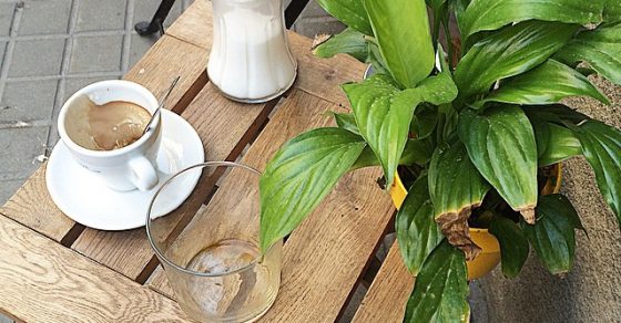 Desayuno Y Cafe En La Calle Riera Sant Miquel Barcelona