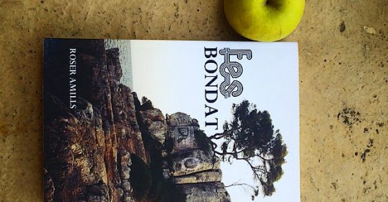 Fes Bondat De Roser Amills Novela Con Manzana