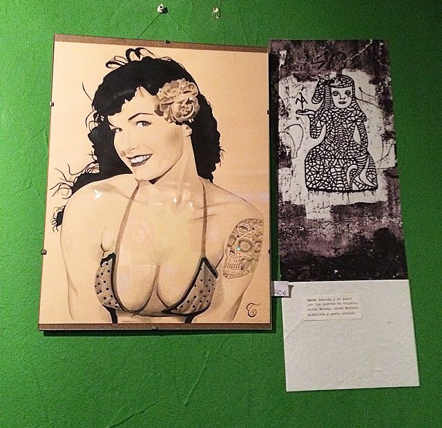 Foto De Bettie Page En El Otro Bar Barri De Gracia