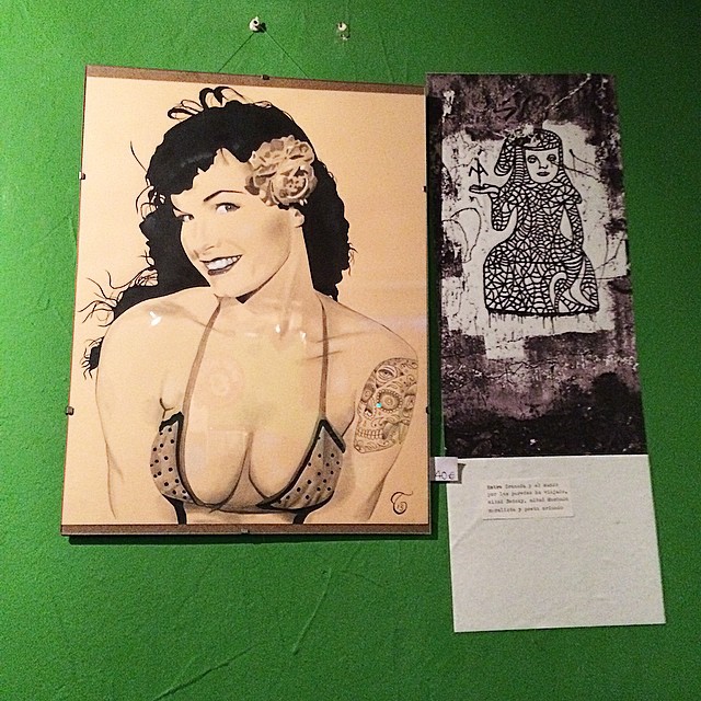 Foto De Bettie Page En El Otro Bar Barri De Gracia