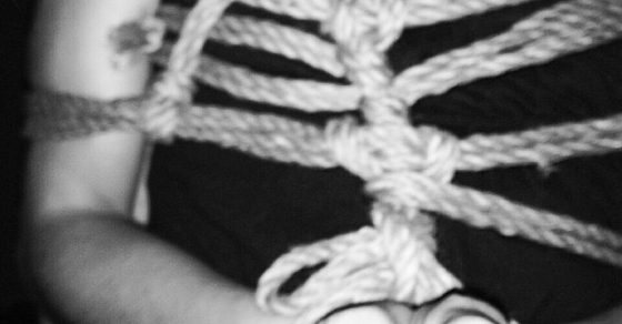 Roser Amills Atada Performance Bondage