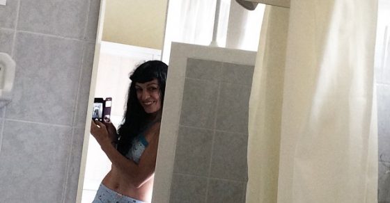 Roser Amills Bikini Retro Selfie Portbou