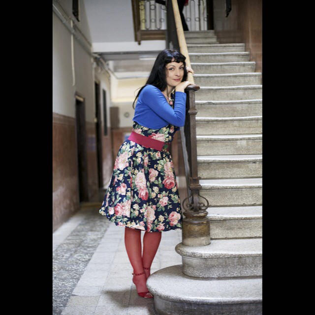 Roser Amills Fotografiada Por Guy Aelbrecht Barri De Gracia Escalera
