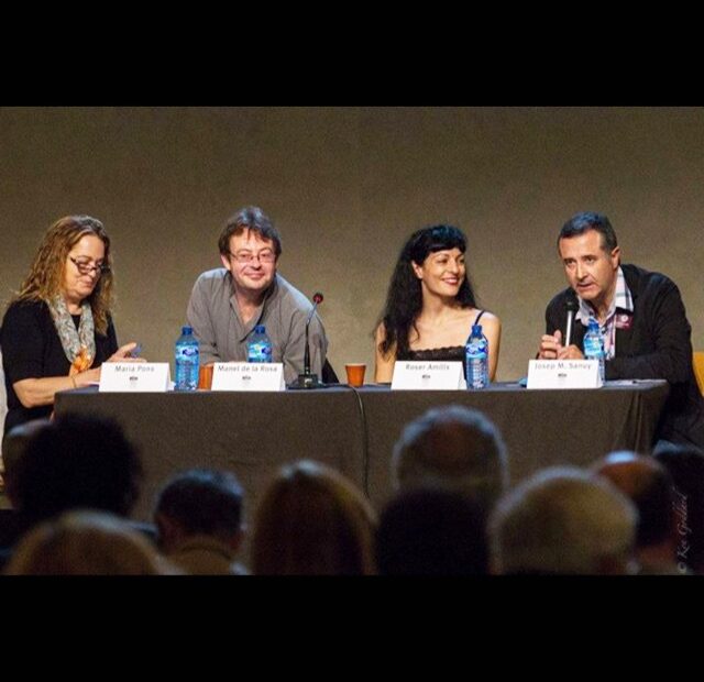 Mesa redonda «A escriure, se'n pot aprendre?» en Lleida, con Maria Pons, Manel de la Rosa y Josep Maria Sanuy