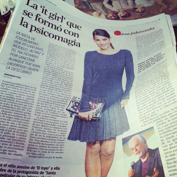 alma jodorowsky en la vanguardia barcelona