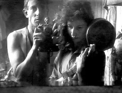 Foto Blanco Y Negro Autorretrato