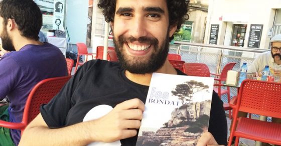 Marc Alberola Lector De Se Buena De Roser Amills Terraza Pepa Tomate Barri De Gracia