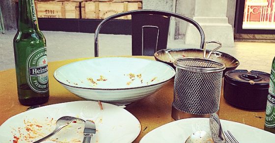 Platos Vacios Comida En Barcelona