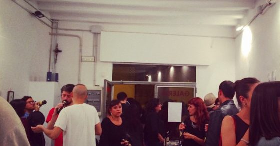 En Visions, ahora, 2 maravillas: Clift Fanzine y cerveza gratis ;)) - Roser Amills, escritora mallorquina