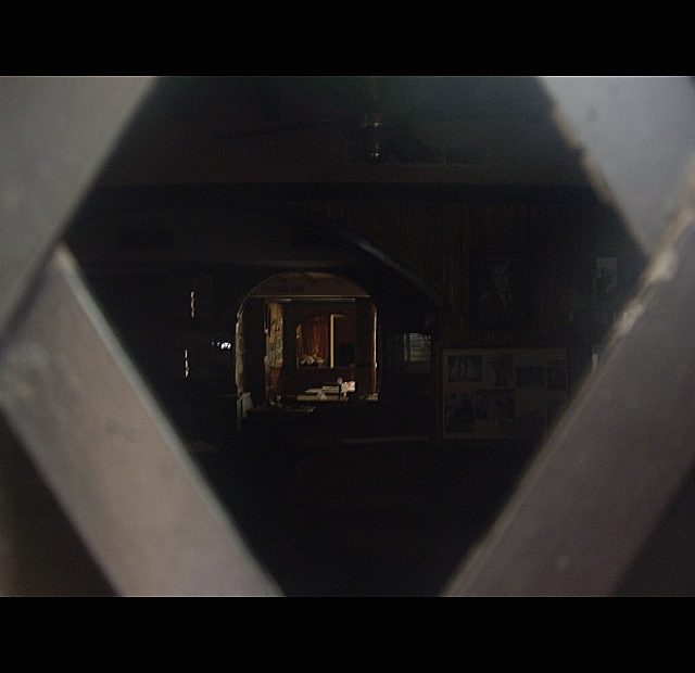 local cerrado y abandonado de el terreno de palma donde tomaba sus copas errol flynn