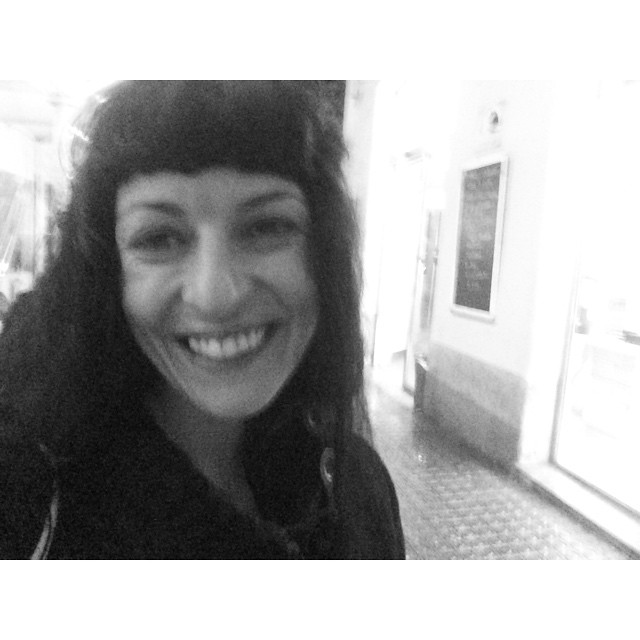 roser amills lluvia blanco y negro