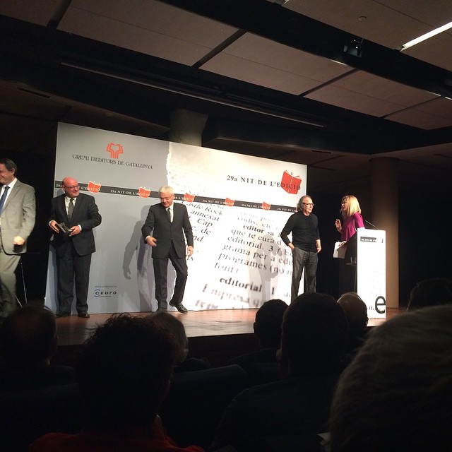 El gran Joan Manuel Serrat recull el Premi Atlàntida 2014 #nitdeledicio2014