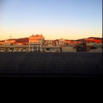 A esta hora el mundo está rojo, muy buenos y enérgicos días!!!! - Roser Amills, escritora mallorquina