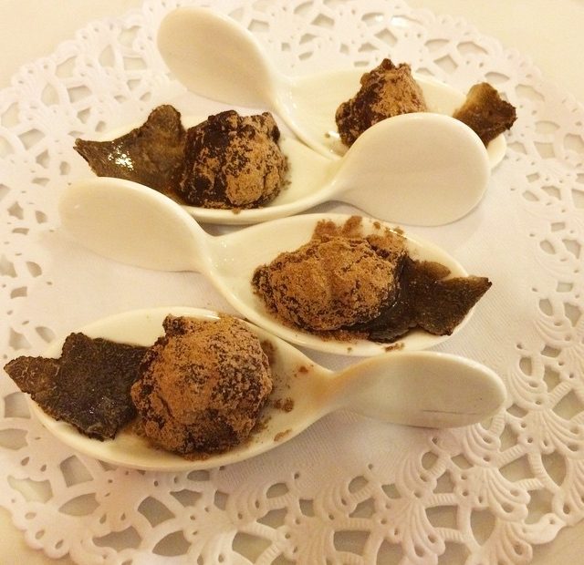 Bombones De Trufa De Morella