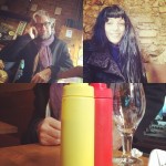 Es meu homo Víctor Amela i jo esperam #ambcandeletes es divendres sense estrés!!! - Roser Amills, escritora mallorquina