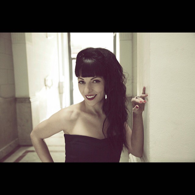 Roser Amills por guy aelbrecht años 50