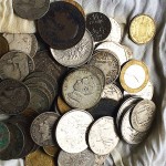 Ojo con ahorrar demasiado: el dinero también envejece ;)) #besosdomingueros - Roser Amills, escritora mallorquina