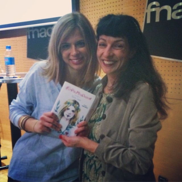 Nuria Casas Y Roser Amills