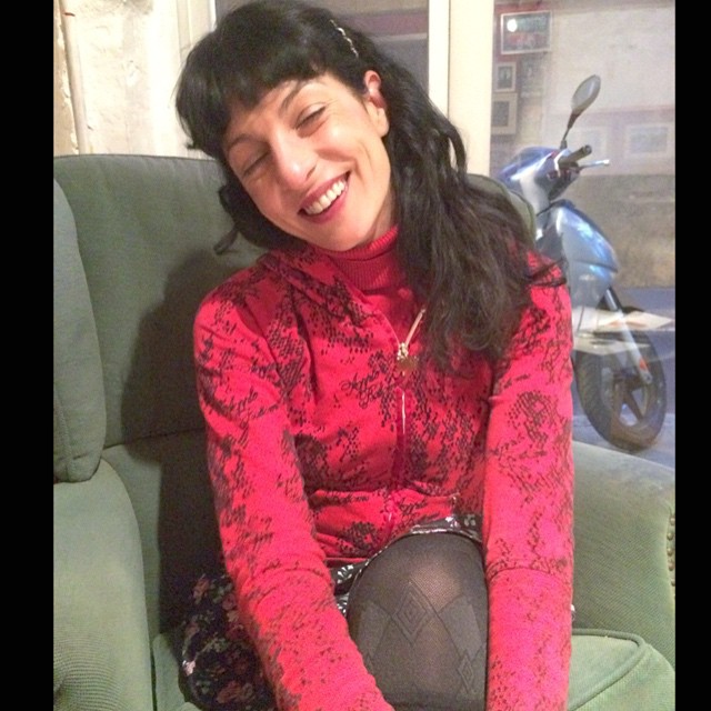 Roser Amills Ojos Cerrados