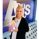 Diu la Gisela Matejcek: "Moltíssimes gràcies Roser!! Ja sé que llegiré a l'avió!!" #elecuadordeulises :)) - Roser Amills, escritora mallorquina