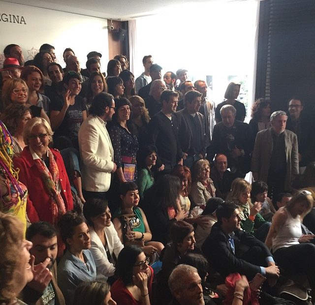 Sant Jordi Roser Amills Esmorzar D Escriptors Hotel Regina