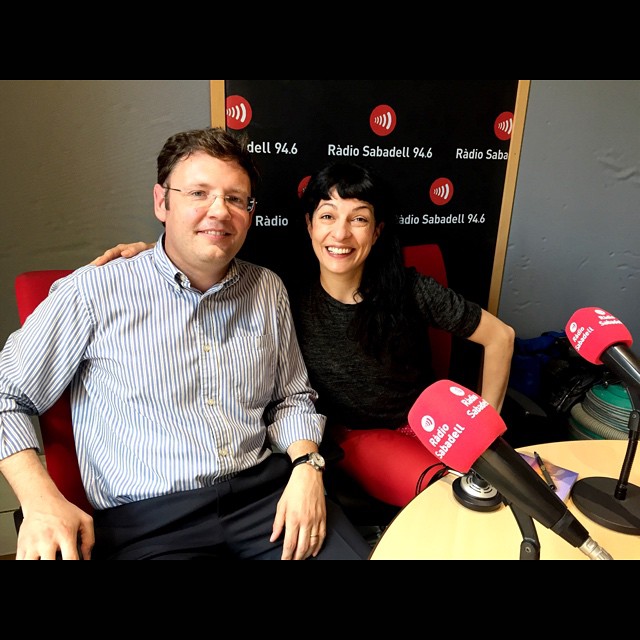 Ara a Ràdio Sabadell m'ha entrevistat a La caixa de Pandora el gran Albert Beorlegui #elecuadordeulises :))