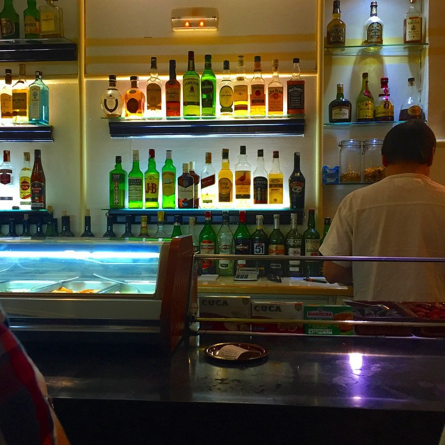 Bar 2