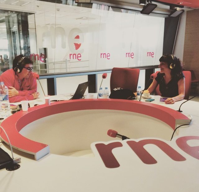 Entrevista a roser amills rne