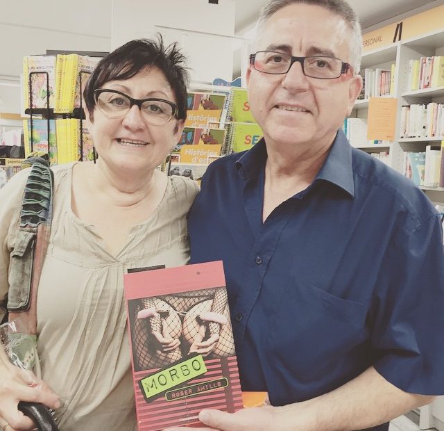 Lectores De Morbo En Santa Coloma