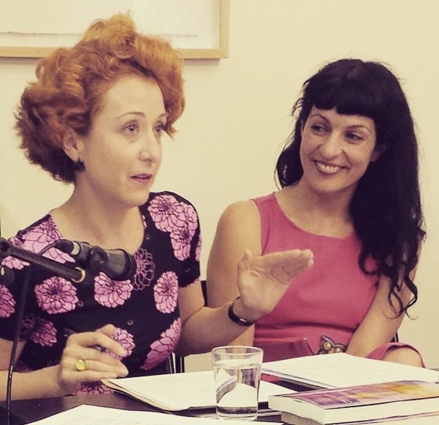 Roser Amills Y Georgina Sas Presentacion Terreno Los Oficios Terrestres