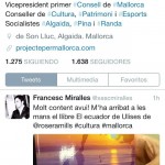 Molt orgullosa de la generosa atenció del @xescmiralles, seguiu-lo! #FF divendres d'agost ;)) - Roser Amills, escritora mallorquina