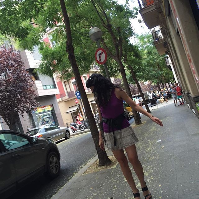 Roser Amills Paseando