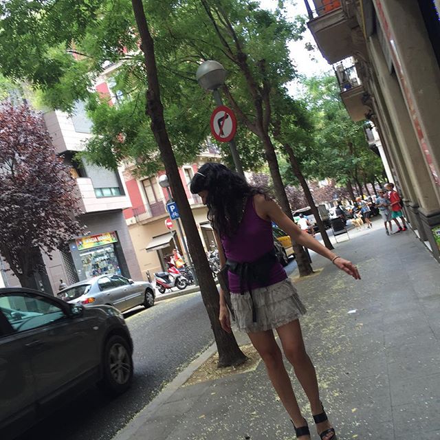 Roser Amills Paseando