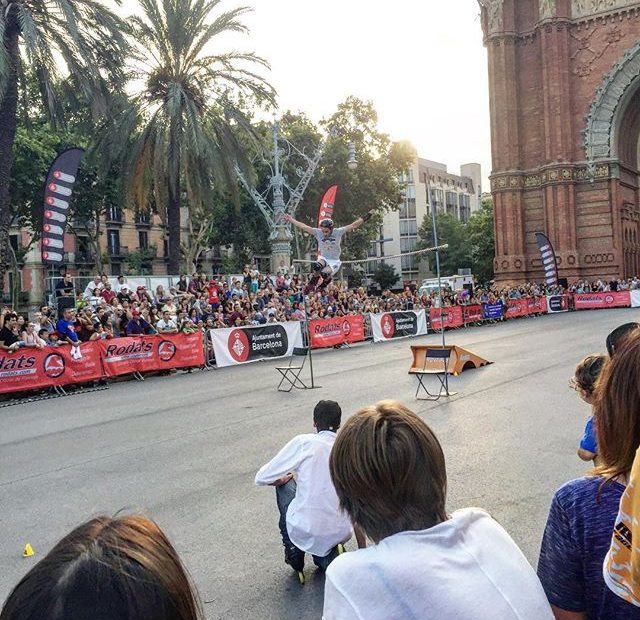 Saltos De Skate Con Mis Hijos