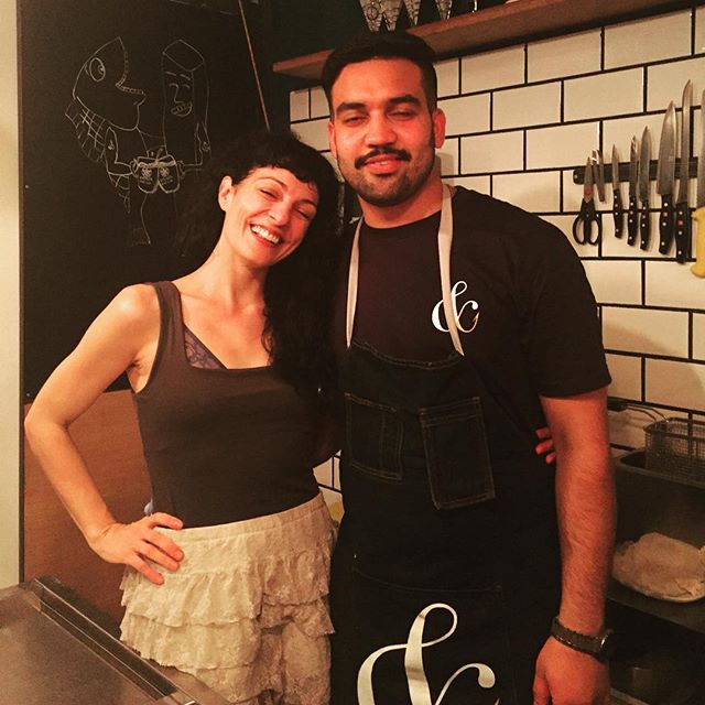 Roser Amills Con Bilal The Fish And Chips Shop Barcelona