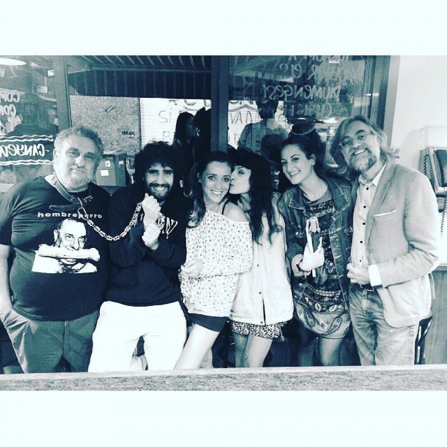 roser amills con marc alberola y el hombre perro