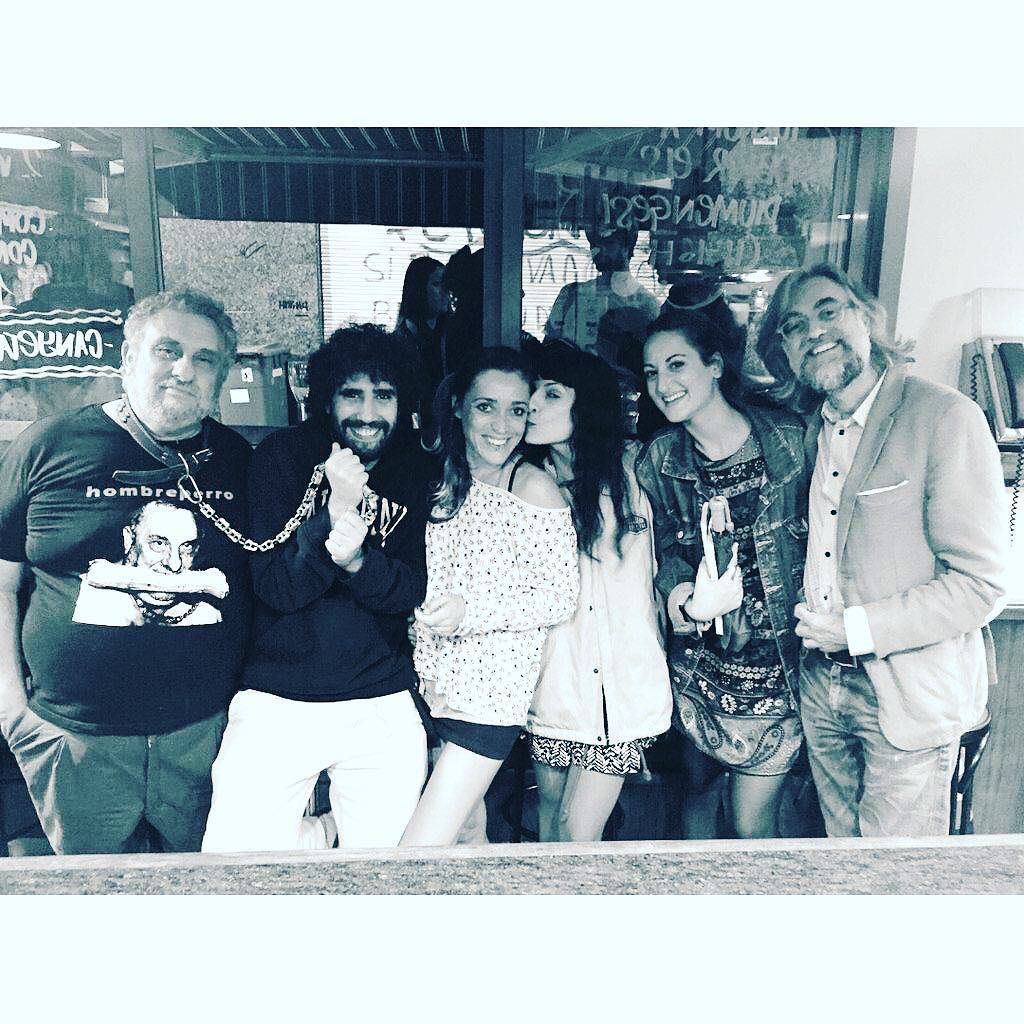 roser amills con marc alberola y el hombre perro