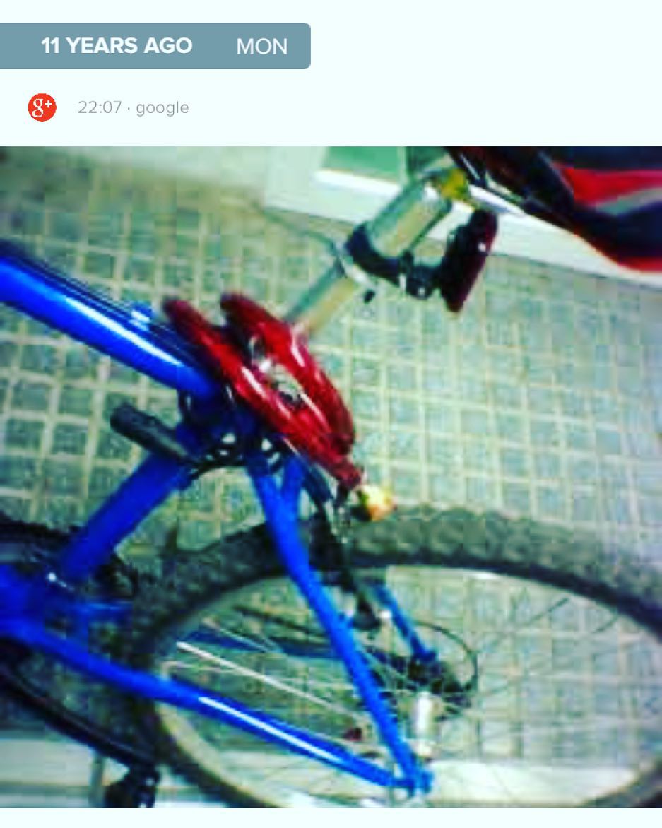 Tal día como hoy, hace 11 años, me robaron una bicicleta ;))