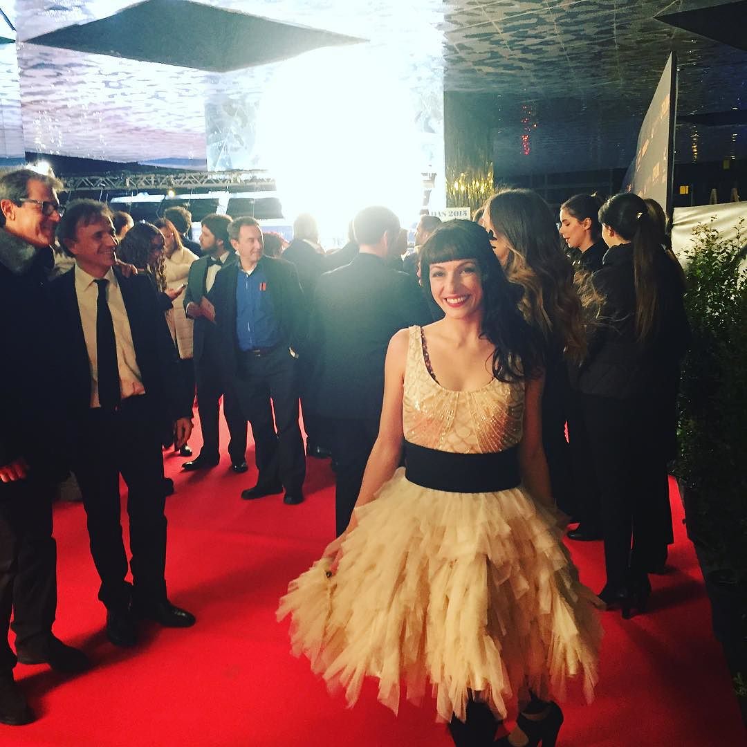 roser amills alfombra roja