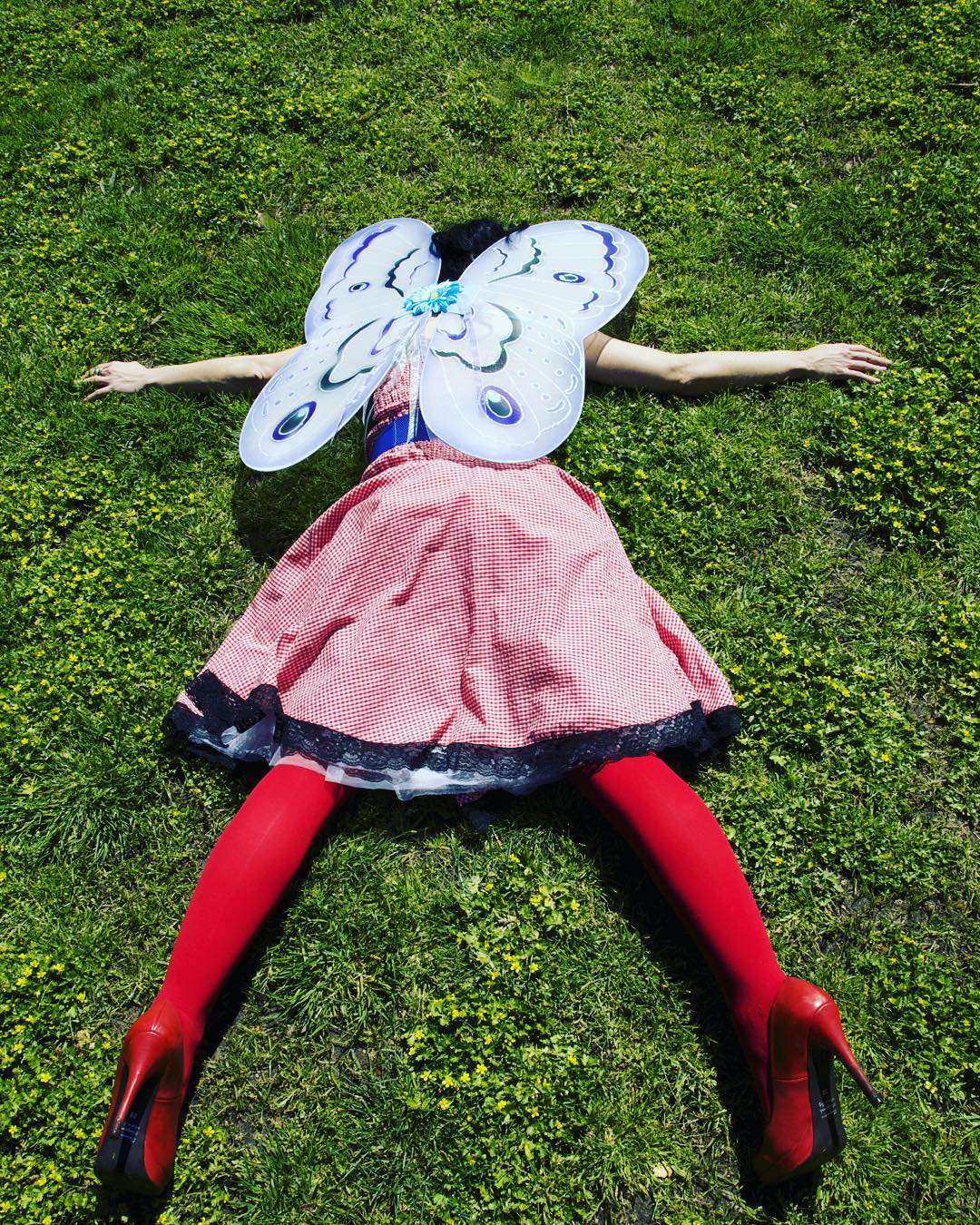 Roser Amills Con Alas Hada Foto De Guy Aelbrech