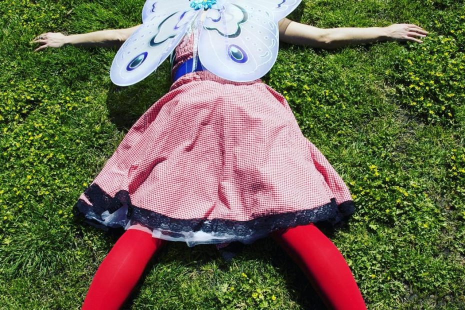 Roser Amills Hada Con Alas