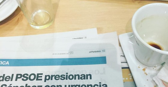 Comparar els diferents diaris avui és força entretingut ;)) - Roser Amills, escritora mallorquina