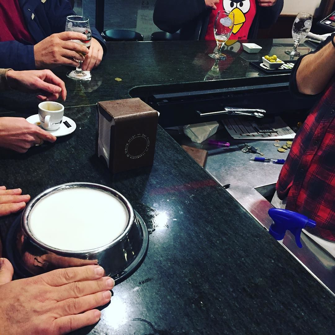 Ivan Argelaga El Hombre Perro Bar Pietro