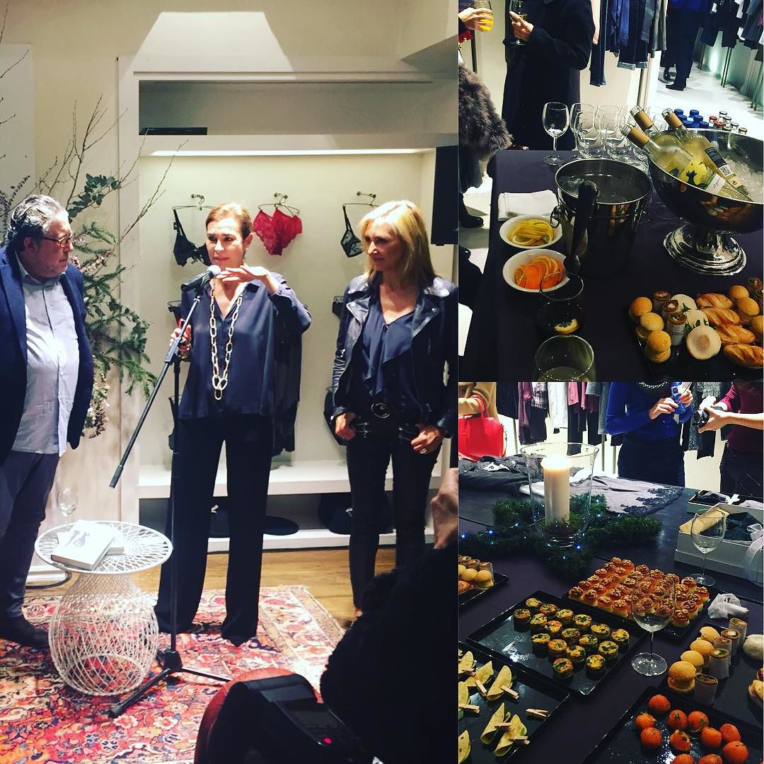 Roser Amills visita la tienda TCN de Barcelona, con Carmen Posadas