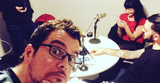 Sí, nos divertimos en @scannerfm un poco a lo loco con @dankoamil :)) - Roser Amills, escritora mallorquina