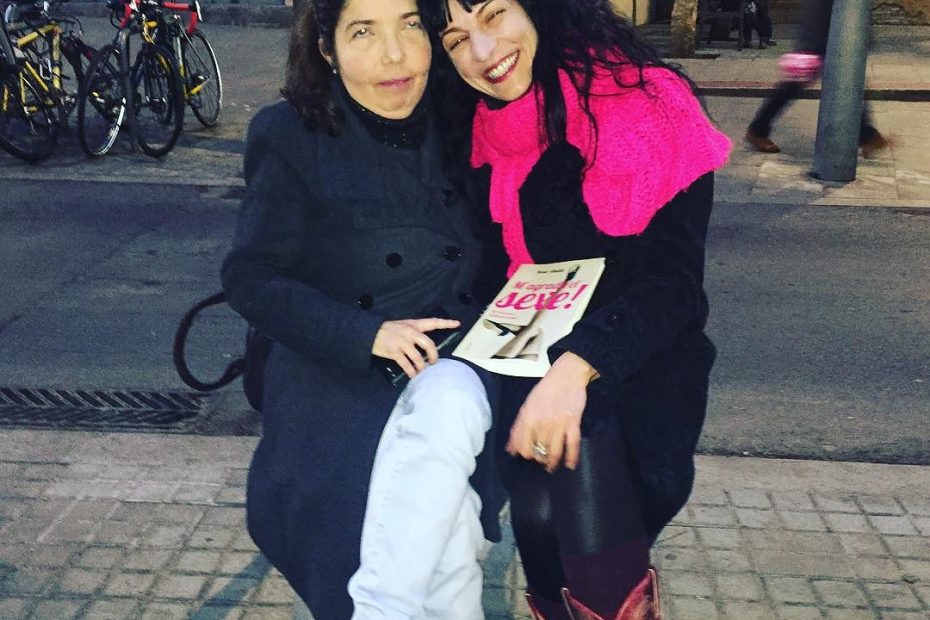 Monica Pin Y Roser Amills