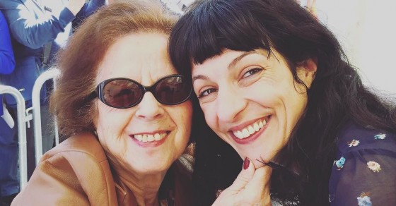 Roser Amills Con Una Lectora De El Ecuador De Ulises