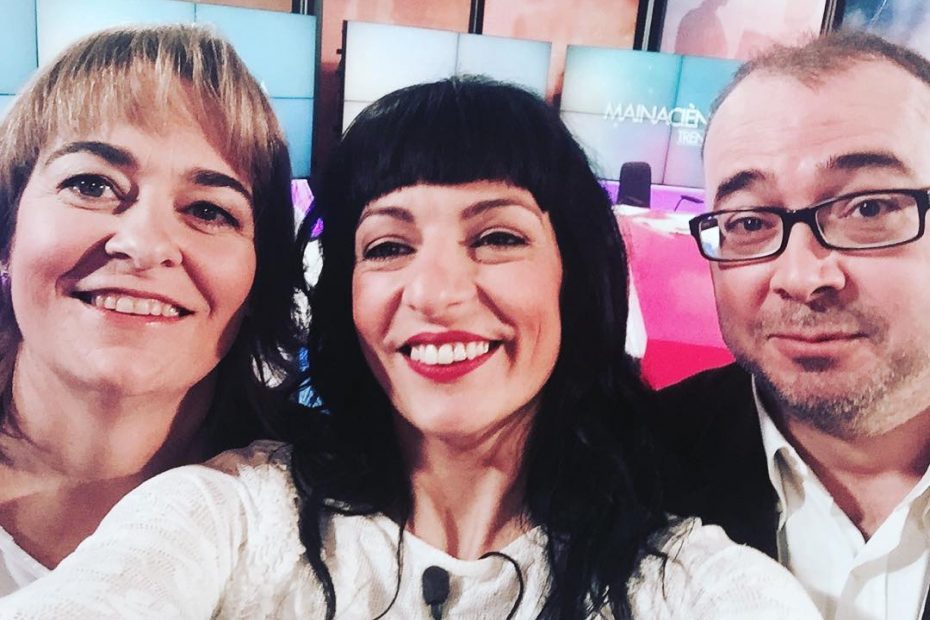 Roser Amills morena con flequillo